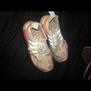 NMD R1 very worn / dirty never tried to clean